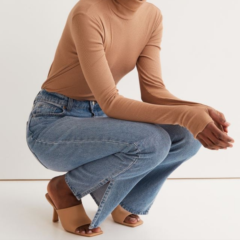 Slipt Hem 100% cotton straight cut H&M jeans
